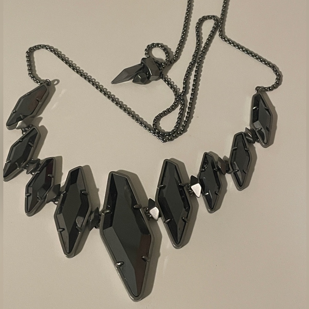 Kendra Scott Berniece Hematite statement necklace gunmetal hardware